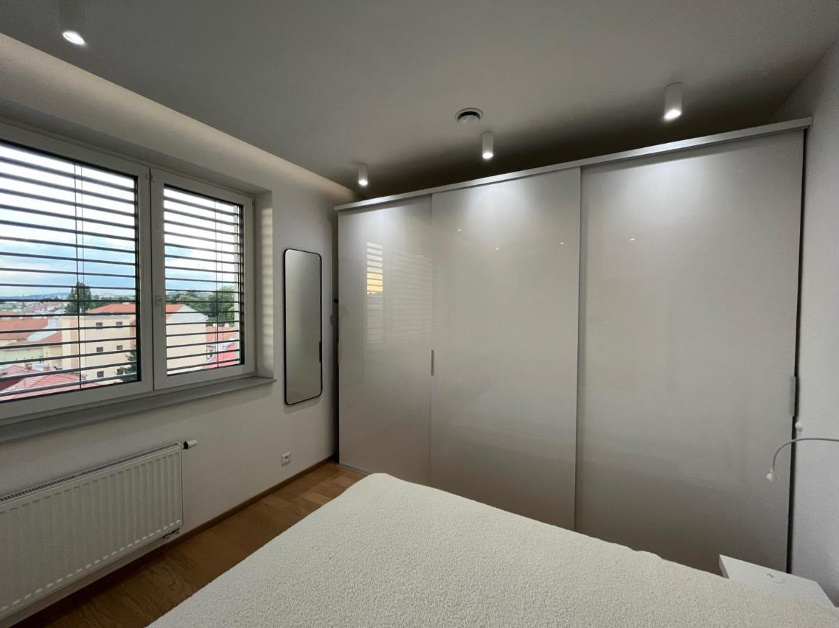 Brno City Center Apartment With Parking And A Big Terrace Zewnętrze zdjęcie